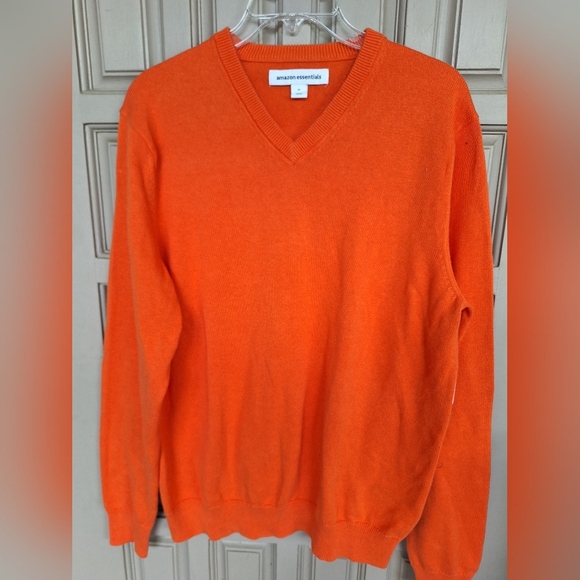Men's Amazon Essentials SzM Primary Orange Long Sleeves V Neck New W Tags - Picture 1 of 11